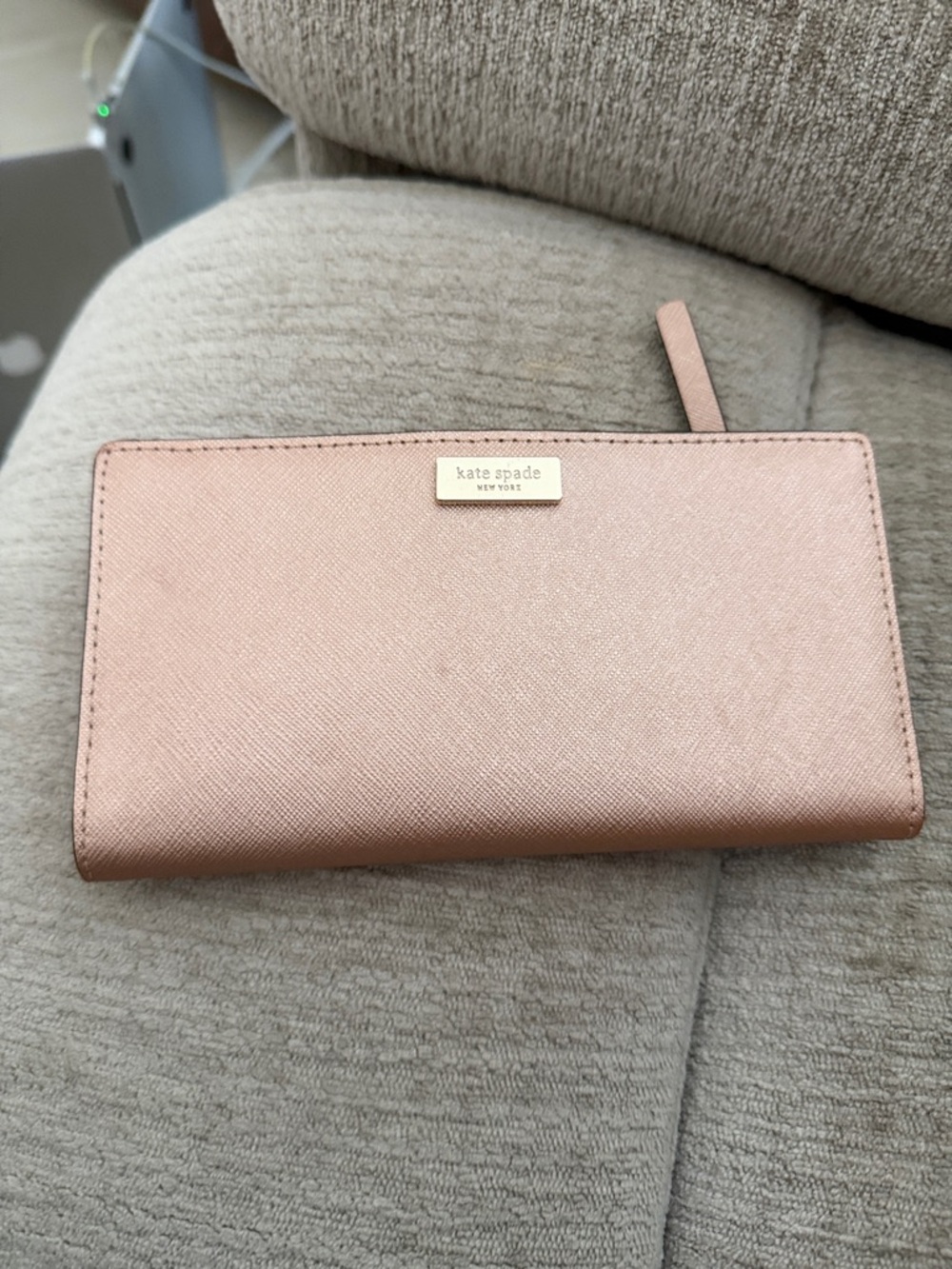 kate spade metallic blush zip-around wallet 6 1/2 x 3 1/2